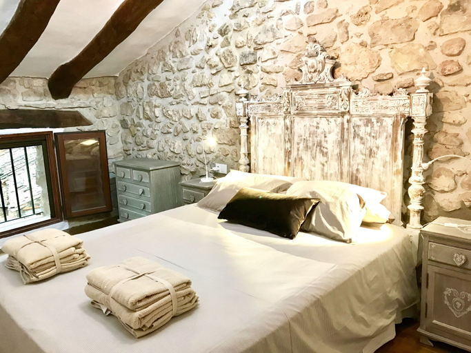 Bedroom 2, La Casuna de la Una, Teruel