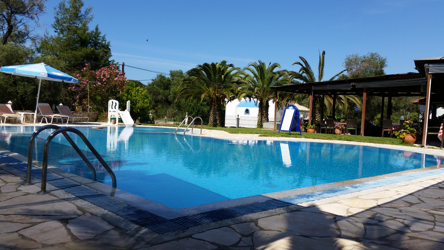 Lobby 5, Pension Nychterida, Ionian Islands