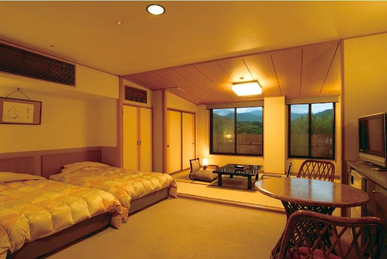 Bedroom 4, Mizu no Sato Marukyu Ryokan, Izu