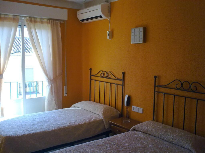 Bedroom 4, Hostal Vegas, Madrid