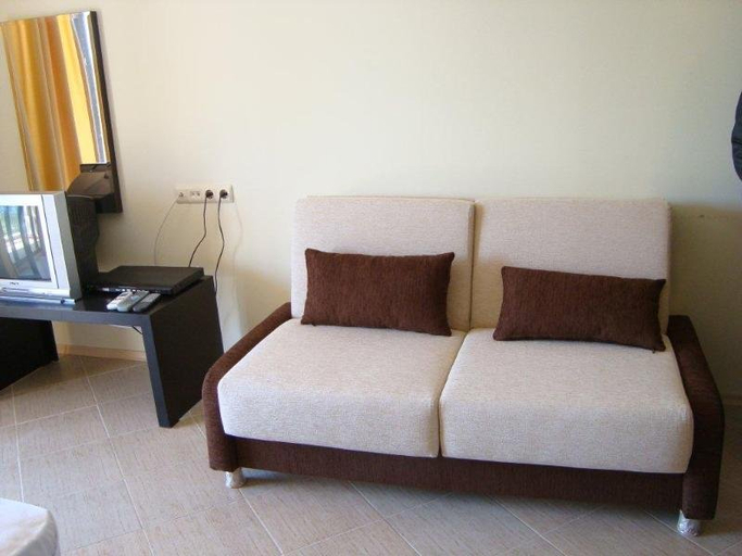 Bedroom 2, Aparthotel Regina Mare, Tsarevo