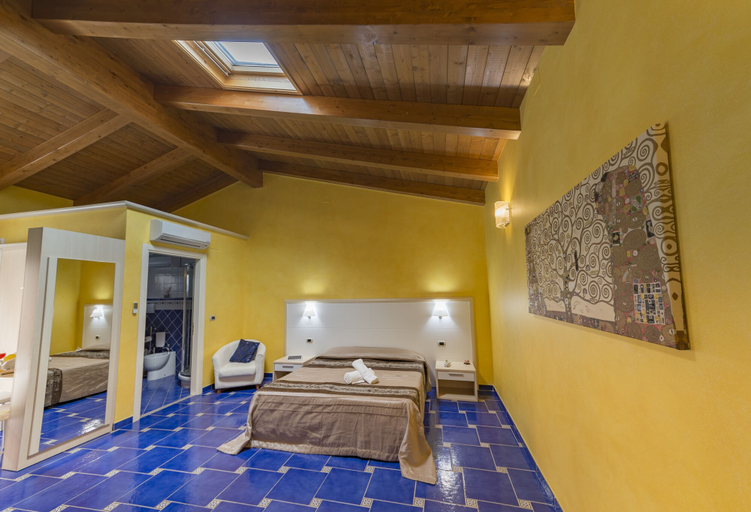 Bedroom 3, Dolce Vita Relais, Salerno