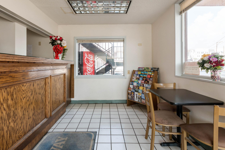 Public Area 5, Rodeway Inn Lubbock, Lubbock