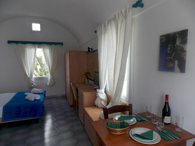 Exterior & Views 2, Sunrise Studios in Perissa, South Aegean