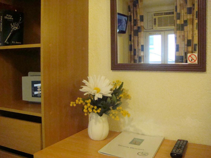 Public Area 3, Little Palace, Alpes-Maritimes