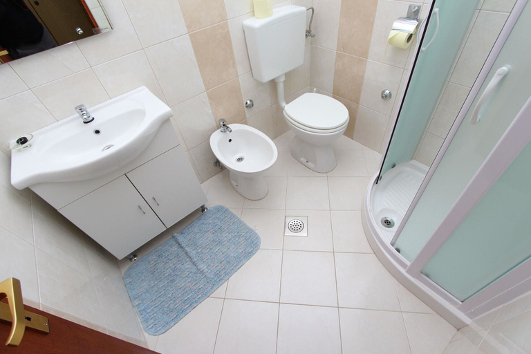 Bathroom 4, Apartments Orbanic, Rovinj