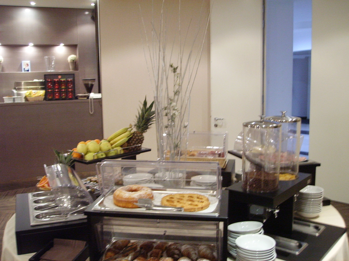 Food & Drinks 5, Palazzo Delle Stelline, Milano