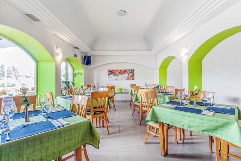 Food & Drinks 5, Ona Garden Lago, Baleares