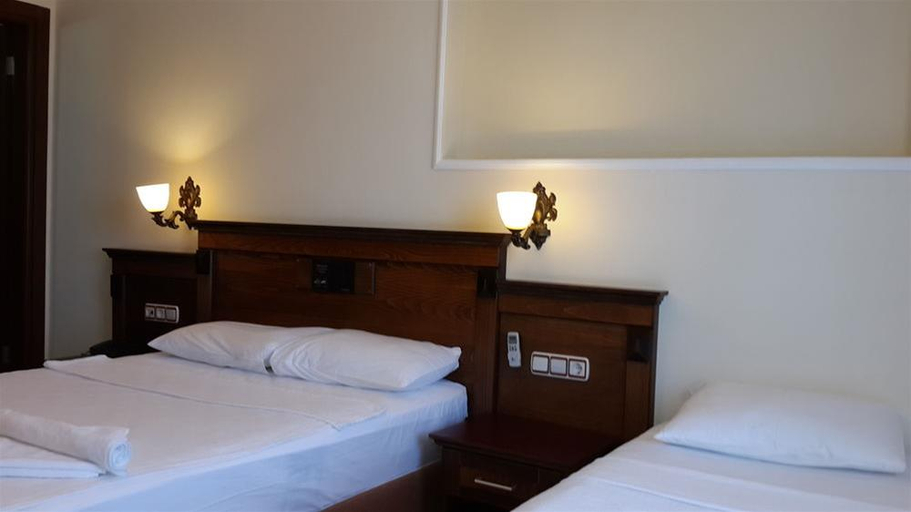 Bedroom 3, Adaburnu Golmar Beach Hotel - All Inclusive, Datça