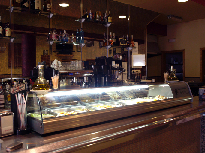 Food & Drinks 5, Hostal La Molina, Málaga