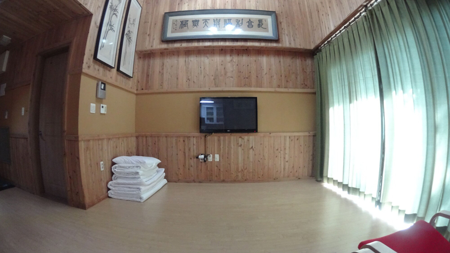 Public Area 3, Memory In Jeju Pension, Seogwipo
