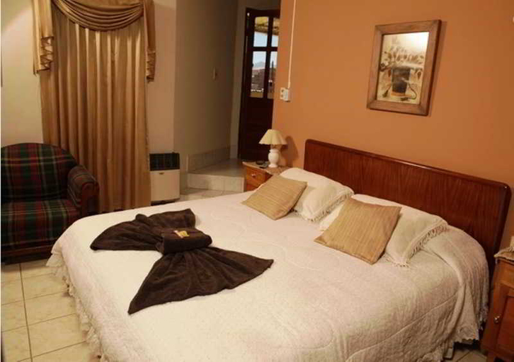 Bedroom 4, Hotel Carmen, Cercado