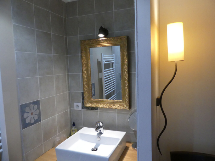 Bathroom 5, La Blinerie, Loir-et-Cher