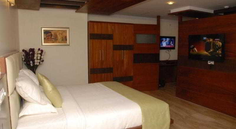Bedroom 3, Meenal Boutique Hotel, Bangalore