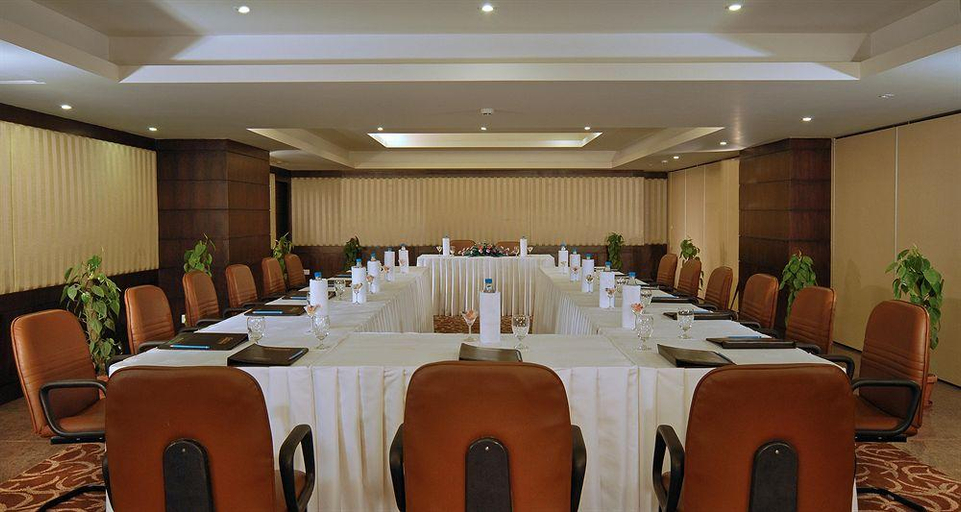 Business Facilities