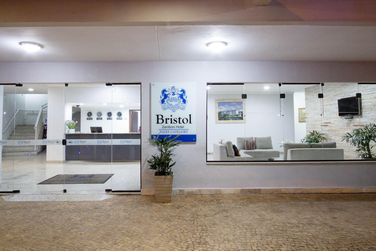Public Area 2, Bristol Zaniboni Hotel, Mogi Mirim