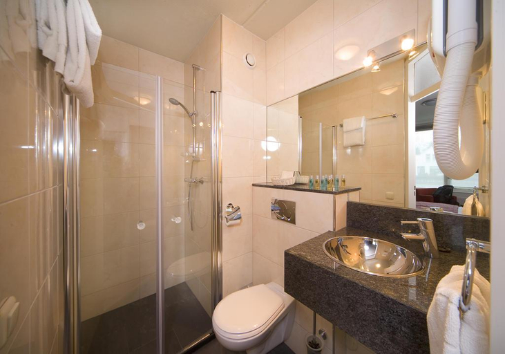 Bathroom 5, Fletcher Hotel-Restaurant Arneville-Middelburg, Middelburg