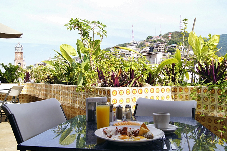 Exterior & Views 2, Porto Allegro Puerto Vallarta, Puerto Vallarta