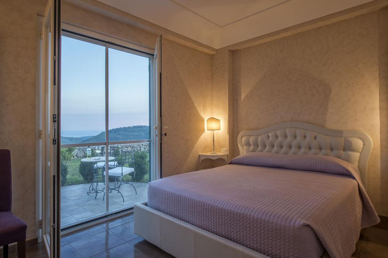 Bedroom 4, Villa degli Ulivi, Latina
