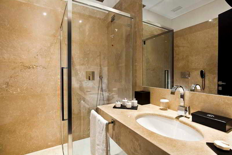 Bathroom 3, Style Hotel, Milano
