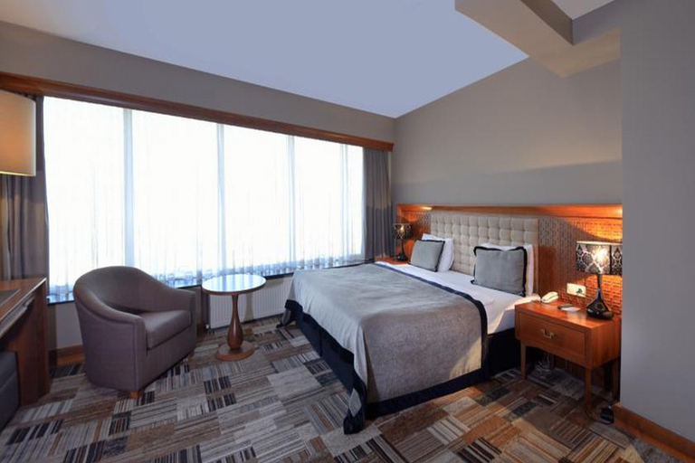 Bedroom 2, Tiara Hotel & Spa, Osmangazi