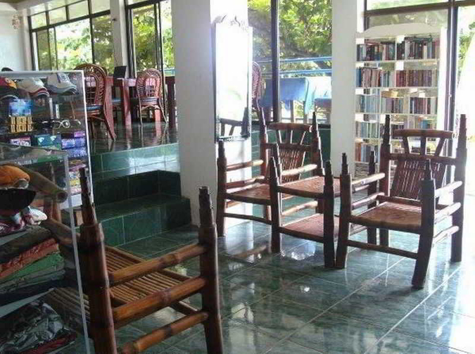 Public Area 3, Blue Corals Beach Resort, Daanbantayan