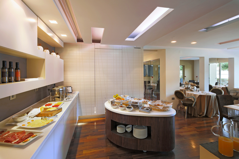 Food & Drinks 4, Adoral Boutique Hotel, Labin