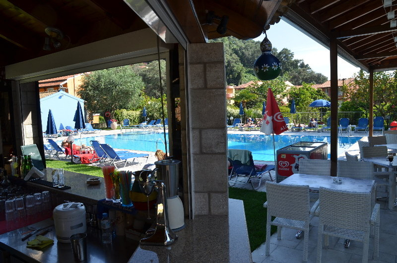 Food & Drinks 5, Irene Apartments and Studios, Agios Gordios, Ionian Islands