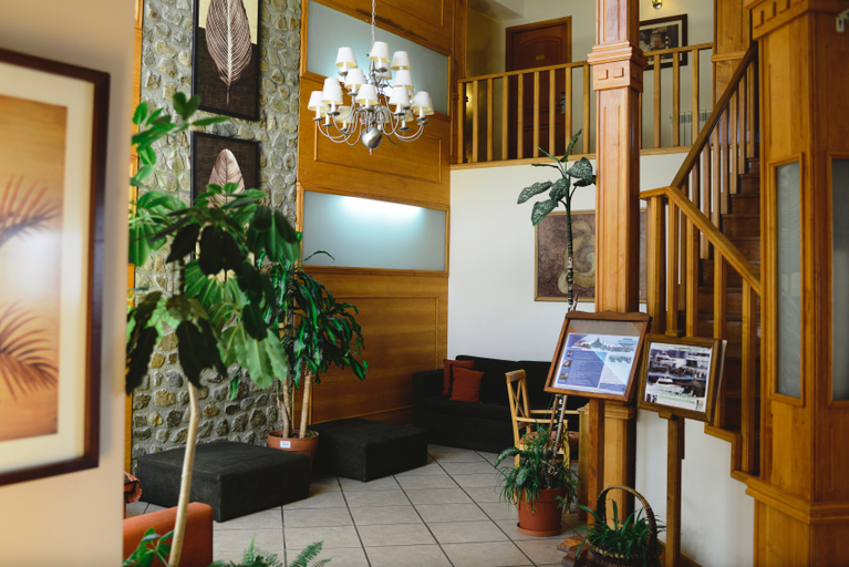 Public Area 3, Altos Ushuaia Hotel & Resto, Ushuaia