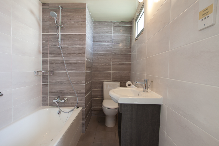 Bathroom, Helios Bay Hotel Apts & Villas