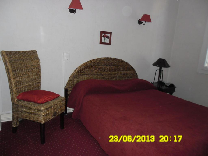 Bedroom 3, Saint Cyr Hotel, Loir-et-Cher