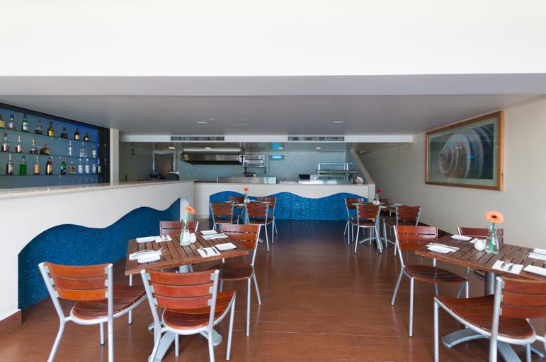 Others 5, Artisan Family Hotels And Resorts Playa Esmeralda, Úrsulo Galván