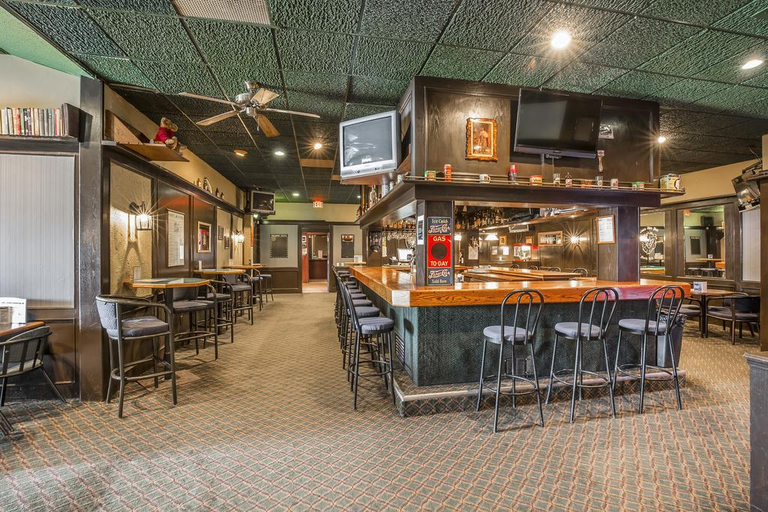 Food & Drinks 5, Quality Inn & Conference Centre Red Deer, Division No. 8