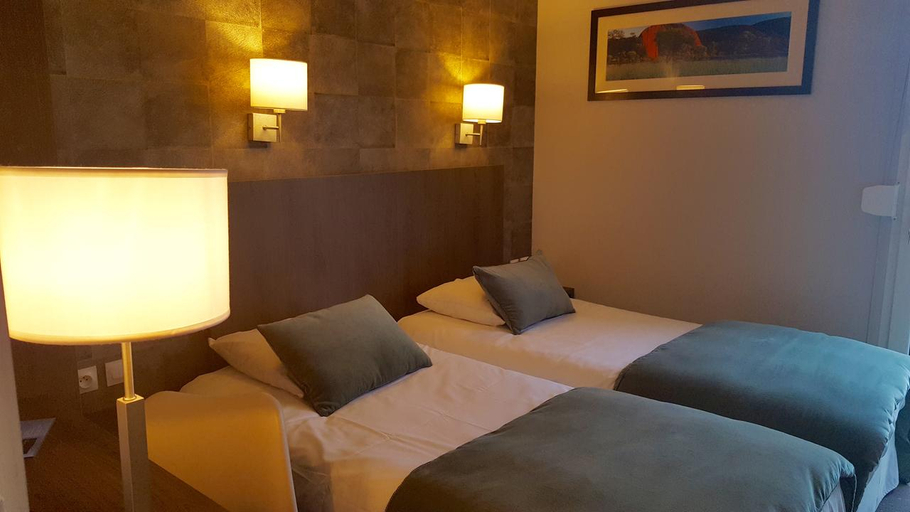 Public Area 2, Hotel Acadie les Ulis, Essonne