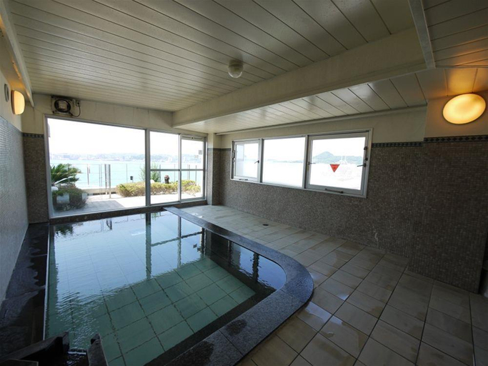 Sport & Beauty 5, Hotel Route-Inn Mojikou, Kitakyūshū