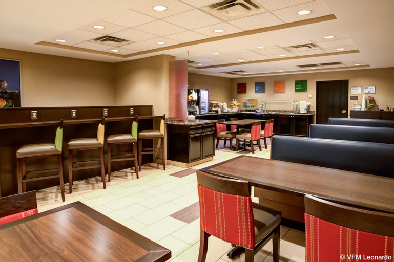 Comfort Suites Airport, Mecklenburg