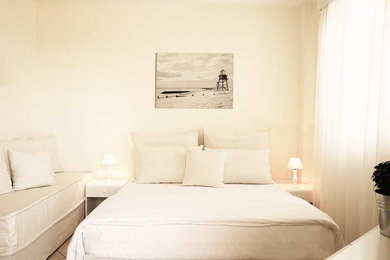 Bedroom 3, Petradi Beach Lounge Hotel, Crete