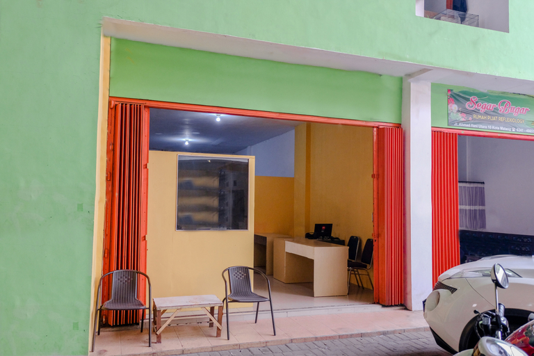 Public Area 5, Oyo 1293 Dei Residence Arjosari, Malang