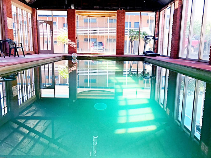 Sport & Beauty 5, Main Lead Motel, Ballarat  - Central
