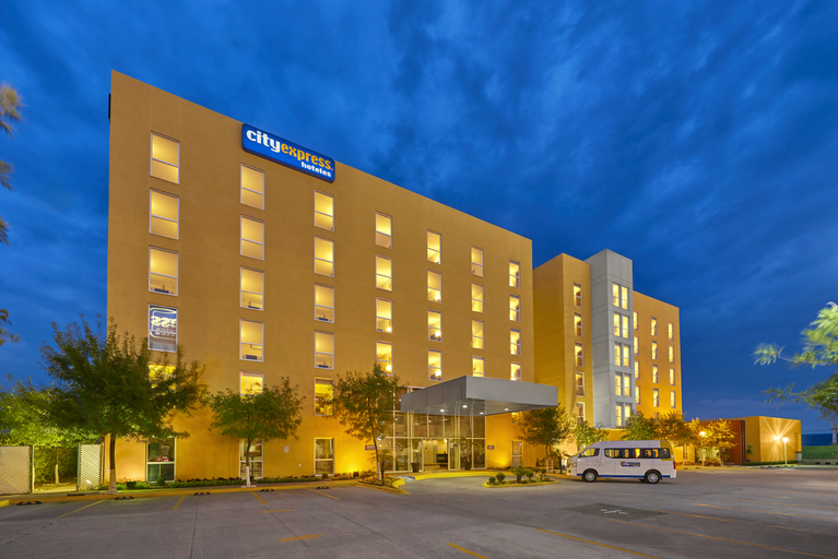 Exterior & Views 3, City Express by Marriott Silao Aeropuerto, Silao