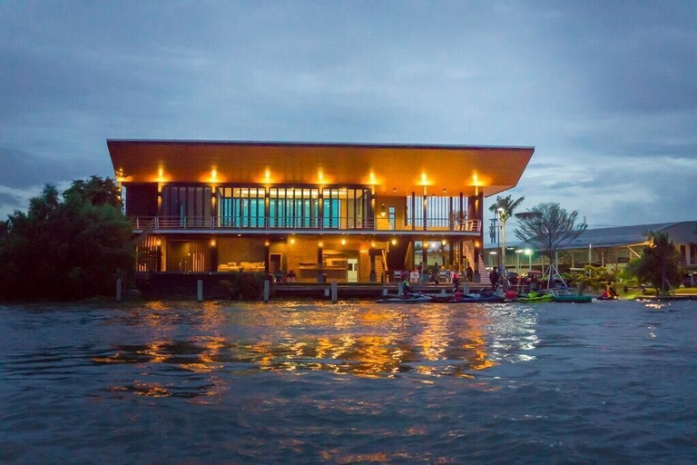 Bangpakong Boat Club, Bang Pakong