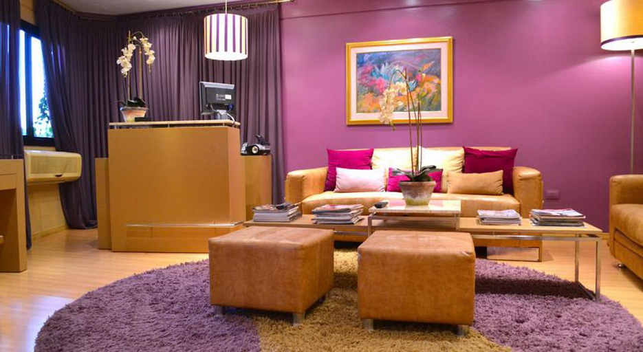 Public Area 5, Las Ventanas Suites, Hernandarias