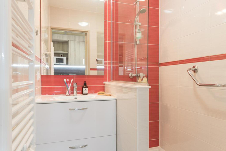 Bathroom, Residence La Corniche dOr, Var