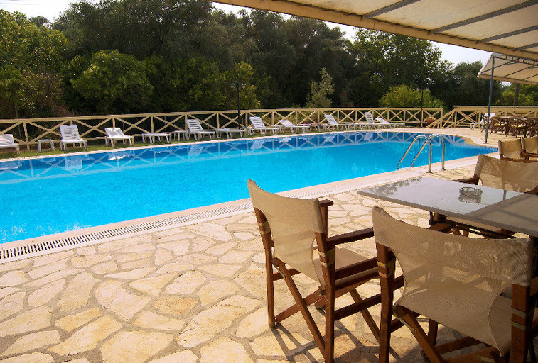 Sport & Beauty 2, Konstantinos Pool & Fun Apartments, Ionian Islands