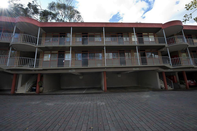 Exterior & Views 2, Lorne Coachman Inn, Surf Coast - West