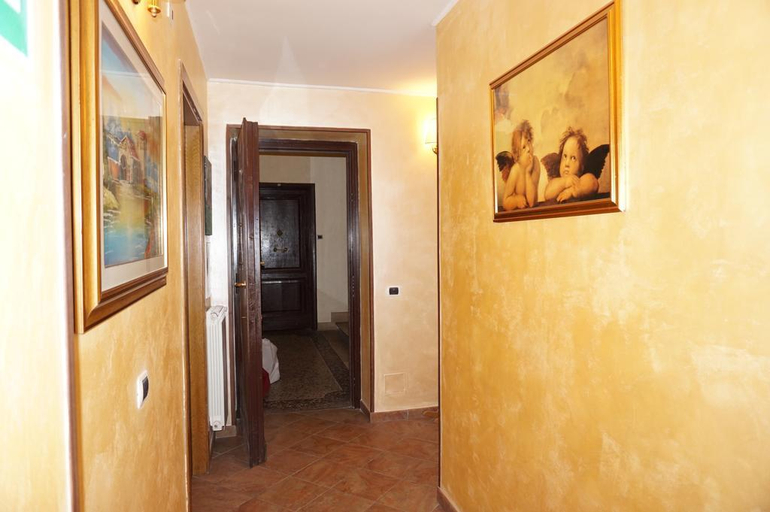 Public Area 3, Hotel Maryelen, Rome
