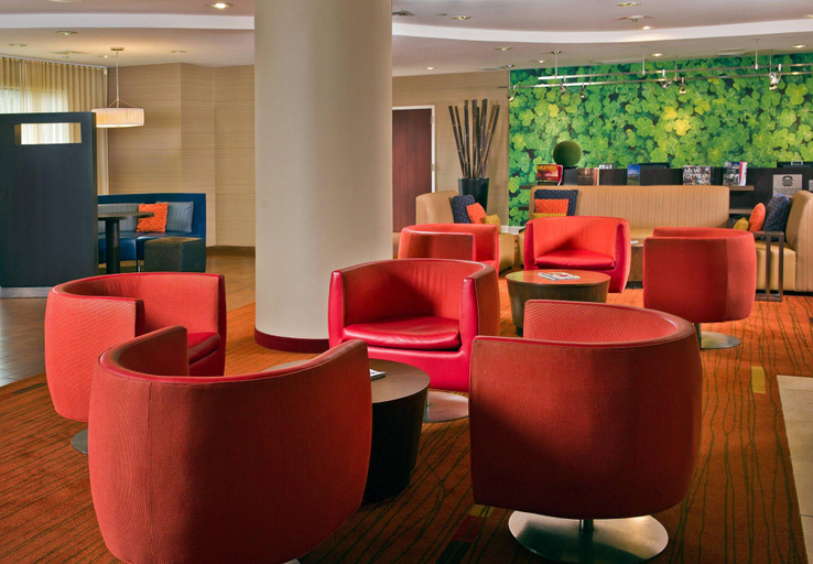 Public Area 3, Courtyard by Marriott Long Island MacArthur Airport, Suffolk