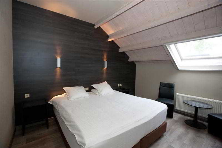 Bedroom 3, Flanders Lodge Hotel, West-Vlaanderen