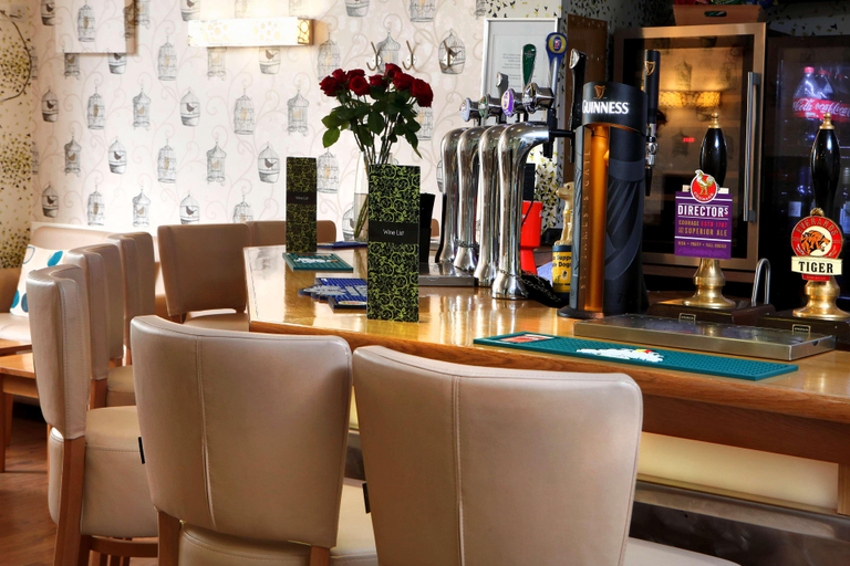 Food & Drinks 5, Deincourt Hotel, Nottinghamshire