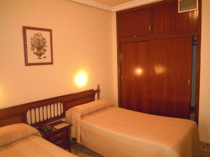 Bedroom 3, Hotel Los Angeles, Badajoz